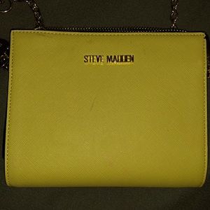 Crossbody bag. Only used twice. Good condition